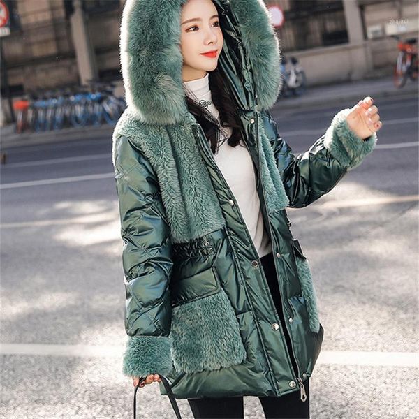 women's mid-length cotton coat 2019 winter new fashion waistband lamb hair stitching shiny big fur collar hooded cotton tide1, Black
women's mid-length cotton coat 2019 winter new fashion waistband lamb hair stitching shiny big fur collar hooded cotton tide1, Black