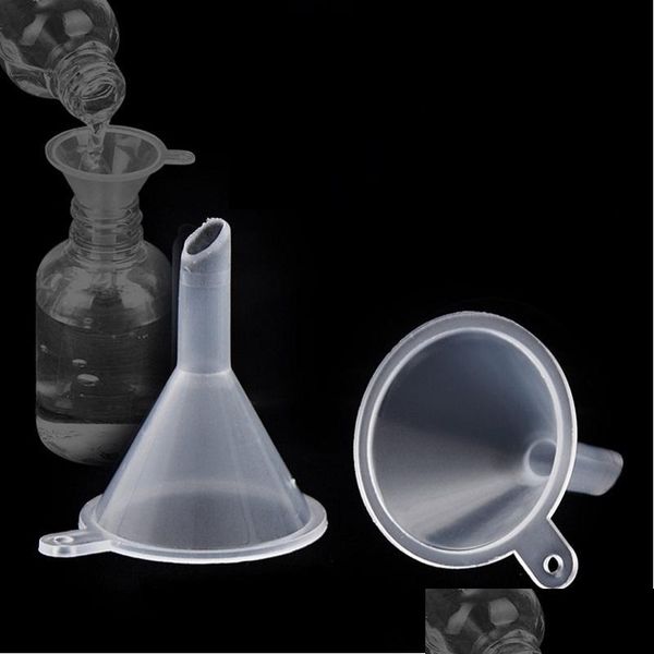 transparent mini plastic small funnels perfume liquid essential oil filling funnel kitchen bar dining tool wb2189
transparent mini plastic small funnels perfume liquid essential oil filling funnel kitchen bar dining tool wb2189