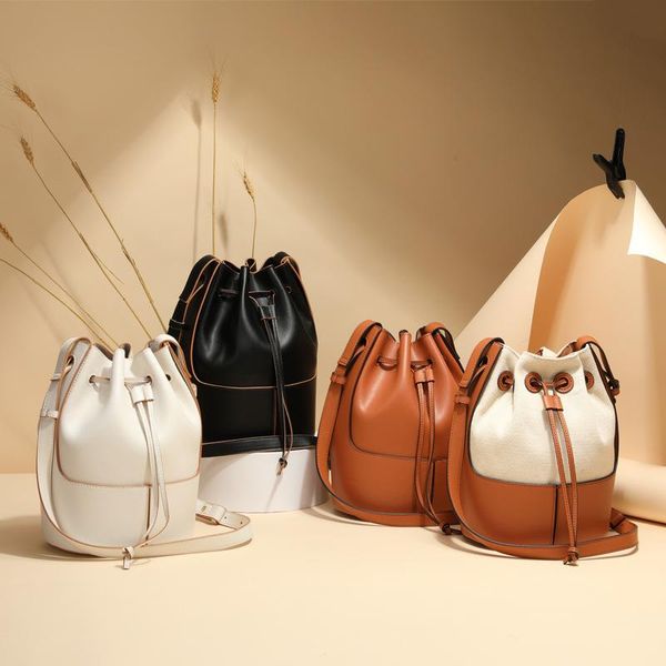 bucket bag 2020 new large-capacity net red same style handbag fashion small fresh one-shoulder messenger bag leather female
bucket bag 2020 new large-capacity net red same style handbag fashion small fresh one-shoulder messenger bag leather female