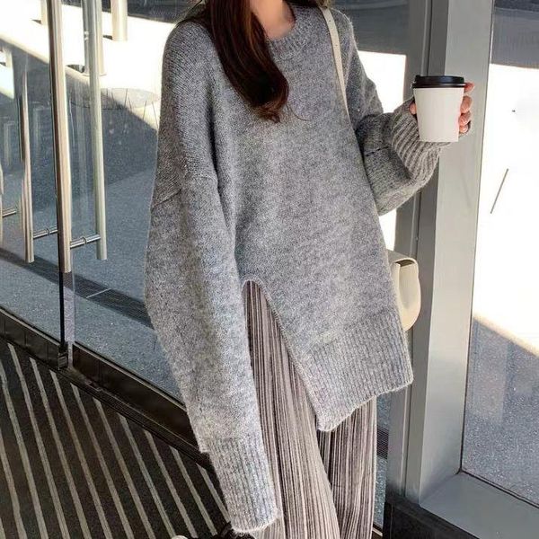 women's sweaters women 2021 autumn winter fashion loose solid color sweater female mid-long knitted ladies o-neck pullover d633, White;black
women's sweaters women 2021 autumn winter fashion loose solid color sweater female mid-long knitted ladies o-neck pullover d633, White;black