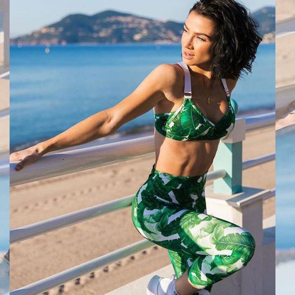 yoga outfits 2021 fitness tracksuit women 2 two pieces set printed bra and gym leggings joggers female matching suits1, White;red
yoga outfits 2021 fitness tracksuit women 2 two pieces set printed bra and gym leggings joggers female matching suits1, White;red