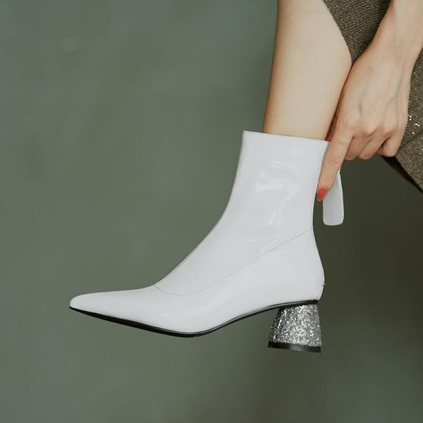 boots 2021 shiny patent leather women ankle back zip short sock winter bottes femmes 5cm square heels knight botas mujer zapatos, Black
boots 2021 shiny patent leather women ankle back zip short sock winter bottes femmes 5cm square heels knight botas mujer zapatos, Black