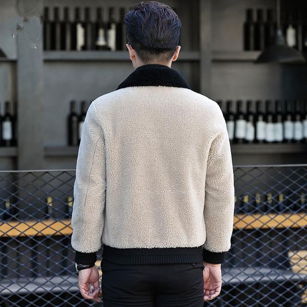 real fur coat autumn winter jacket men real sheep shearling fur coats mens wool jackets outwear l18-6002 my1472, Black
real fur coat autumn winter jacket men real sheep shearling fur coats mens wool jackets outwear l18-6002 my1472, Black