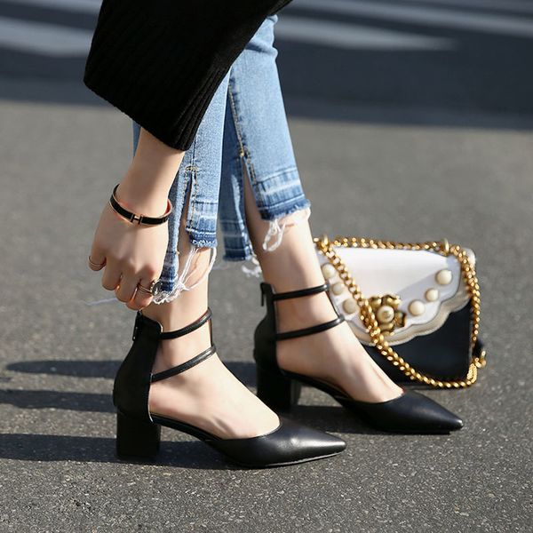 2021 new spring models single heel pointed to women's heels female black summer shoes 7n5l
2021 new spring models single heel pointed to women's heels female black summer shoes 7n5l