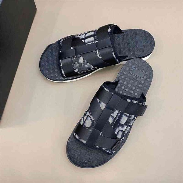 fashion men black sandal in oblique jacquard summer slippers nylon bands comfortable rubber sole scuffs size 38-45
fashion men black sandal in oblique jacquard summer slippers nylon bands comfortable rubber sole scuffs size 38-45