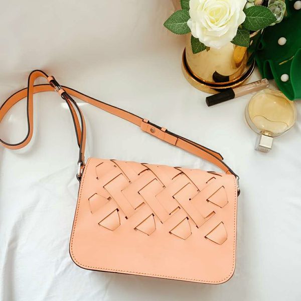 женской crossbody наплечных сумок дизайнер крючок сумка lady мода повседневная стиль малого размер закрылки pd20100402
женской crossbody наплечных сумок дизайнер крючок сумка lady мода повседневная стиль малого размер закрылки pd20100402