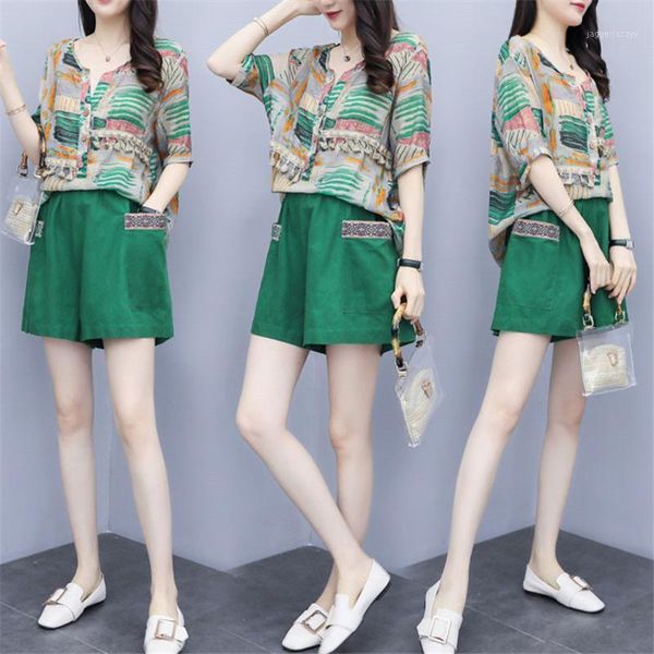 two piece dress 2021 summer outfits women short sleeve v neck printed stitching green color pants sets tracksuit1, White
two piece dress 2021 summer outfits women short sleeve v neck printed stitching green color pants sets tracksuit1, White
