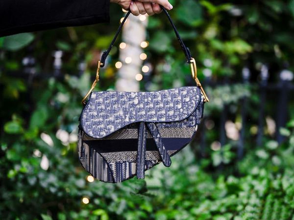 2021 new famous ladies bag handbag purse star celebrity embroidery shoulder bag retro high qual
2021 new famous ladies bag handbag purse star celebrity embroidery shoulder bag retro high qual
