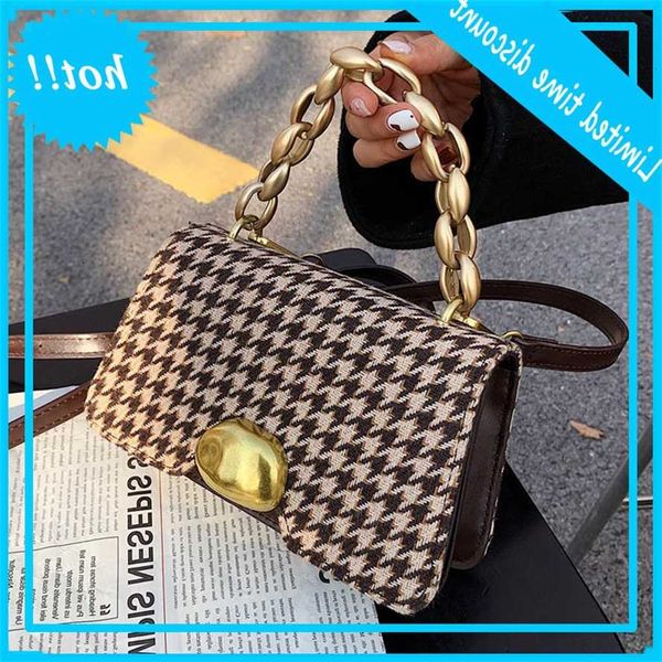 fashion wool plate handbags thick chain shoulder for women 2021 new ladies luxury houndstooth crossbody bags handle bag
fashion wool plate handbags thick chain shoulder for women 2021 new ladies luxury houndstooth crossbody bags handle bag