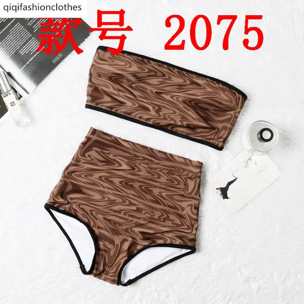2020 new split strapless leopard print women's bikini with tag dahong swimsuit factory, Red;black
2020 new split strapless leopard print women's bikini with tag dahong swimsuit factory, Red;black