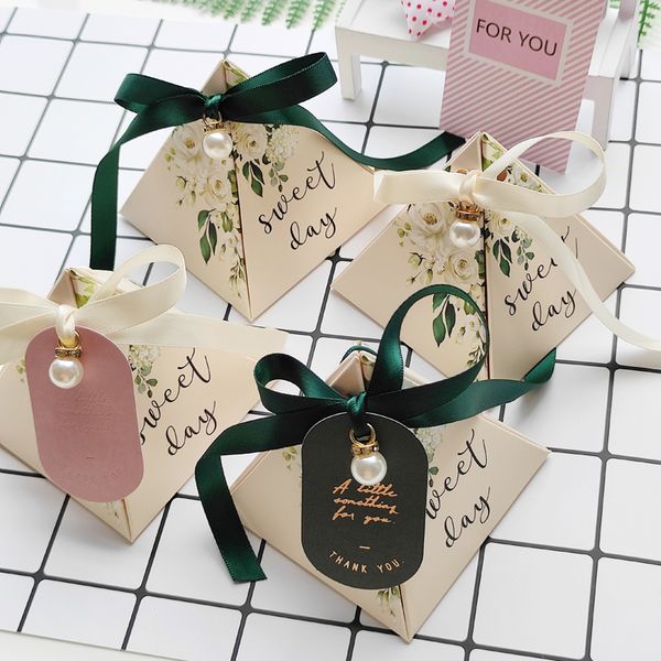 triangular pyramid small gift wrap boxes for baby shower packaging candy box christmas cellophane bags wedding favor paper box party supplie
triangular pyramid small gift wrap boxes for baby shower packaging candy box christmas cellophane bags wedding favor paper box party supplie