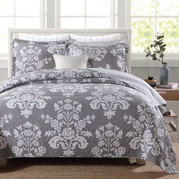 quality cotton bedspread quilt set 3pcs coverlet quilted bedding print quilts aircondition bed cover shams king size blanket
quality cotton bedspread quilt set 3pcs coverlet quilted bedding print quilts aircondition bed cover shams king size blanket