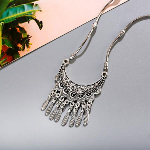 retro tibetan silver color women necklaces 2021 bohemian ethnic gypsy flower tassel necklaces & pendants
retro tibetan silver color women necklaces 2021 bohemian ethnic gypsy flower tassel necklaces & pendants
