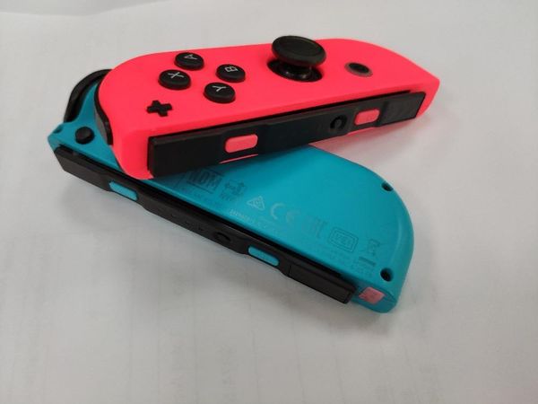 бесплатная доставка оригинальный синий левый красный правый l r joycon контроллер для ns переключатель joycon геймпад джойстик аксессуары
бесплатная доставка оригинальный синий левый красный правый l r joycon контроллер для ns переключатель joycon геймпад джойстик аксессуары
