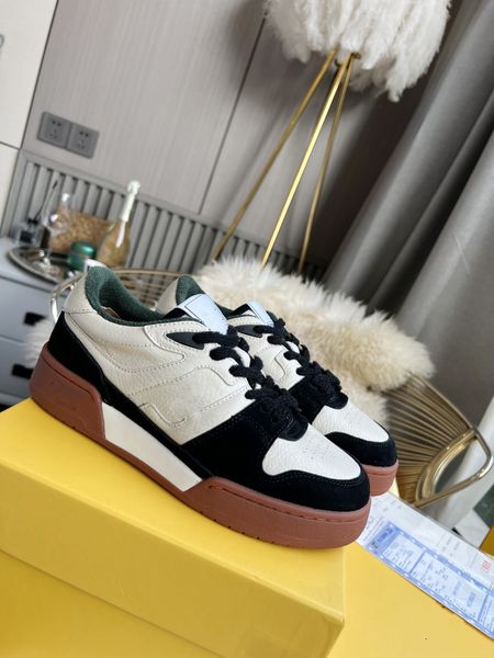 2022clear sole men women casual shoes fashion crystal bottom all white black green pink yellow rainbow sports outdoor old dad sh
2022clear sole men women casual shoes fashion crystal bottom all white black green pink yellow rainbow sports outdoor old dad sh