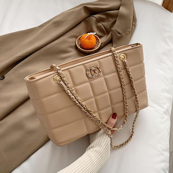 large shoulder bag women travel bags leather pu quilted bag female luxury handbags women bags designer sac a main femme
large shoulder bag women travel bags leather pu quilted bag female luxury handbags women bags designer sac a main femme