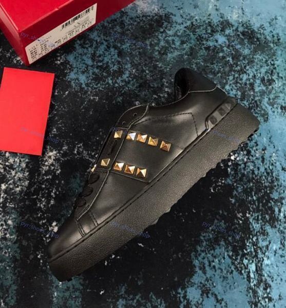 women mens designer white leather casual fashion luxe sneakers with pyramid rock shap rivet studs low sneakers large size 35-45, Black;red
women mens designer white leather casual fashion luxe sneakers with pyramid rock shap rivet studs low sneakers large size 35-45, Black;red