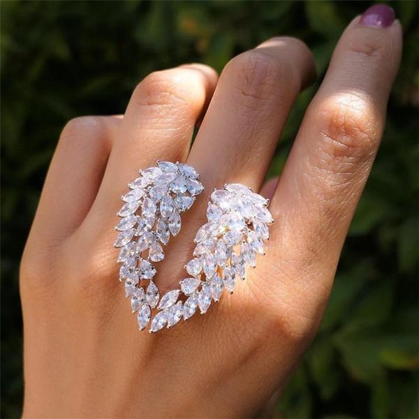 cluster rings uilz korea style open with cubic zirconia micro pave shape crystal jewelry for women ur2022, Golden;silver
cluster rings uilz korea style open with cubic zirconia micro pave shape crystal jewelry for women ur2022, Golden;silver