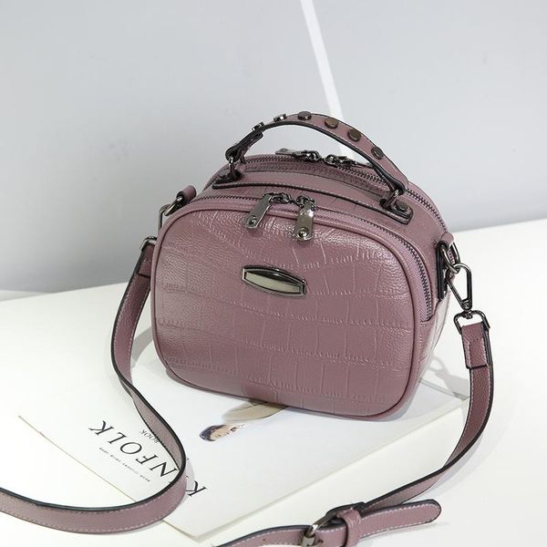 new women handbags leather zipper shoulder bags female vintage clutch crossbody messenger bags ladies fashion small flap
new women handbags leather zipper shoulder bags female vintage clutch crossbody messenger bags ladies fashion small flap