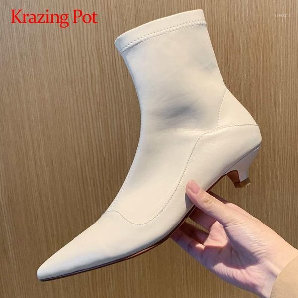 boots krazing pot work real leather stretch fashion pointed toe thin med heel slip on office aldy daily wear ankle l621, Black
boots krazing pot work real leather stretch fashion pointed toe thin med heel slip on office aldy daily wear ankle l621, Black