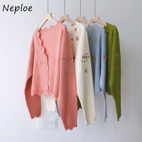 neploe 2020 autumn women's new sweater chic embroidery flowers v-neck knitted cardigan long sleeve single-breasted jacket women lj20111, White;black
neploe 2020 autumn women's new sweater chic embroidery flowers v-neck knitted cardigan long sleeve single-breasted jacket women lj20111, White;black