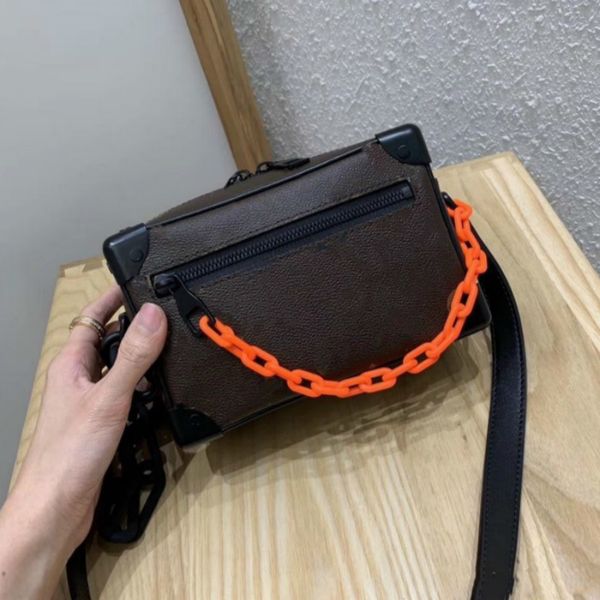 mini classic box bags for men crossbody chest desginers bags ladies outdoor handbags bag for man size: 18x13x8
mini classic box bags for men crossbody chest desginers bags ladies outdoor handbags bag for man size: 18x13x8