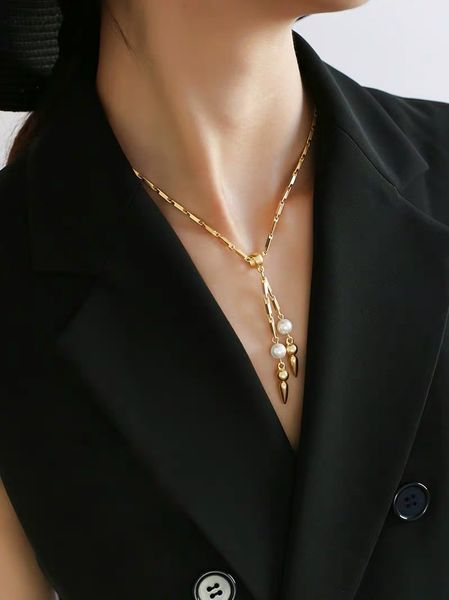 nordic 2019 arrow pearl thick chain necklace women fashion temperament versatile personality short, Silver
nordic 2019 arrow pearl thick chain necklace women fashion temperament versatile personality short, Silver