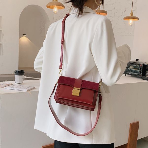 2020 popular women's autumn and winter westernized wide band frosted korean small square bagshoulder bag small square bagfashion versat
2020 popular women's autumn and winter westernized wide band frosted korean small square bagshoulder bag small square bagfashion versat