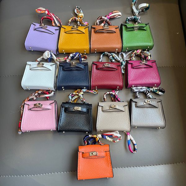 designer kid handbags baby shoulder bags girls cross body bag mini barbie doll bags handbag model cute souvenir child purse airpods case eve
designer kid handbags baby shoulder bags girls cross body bag mini barbie doll bags handbag model cute souvenir child purse airpods case eve