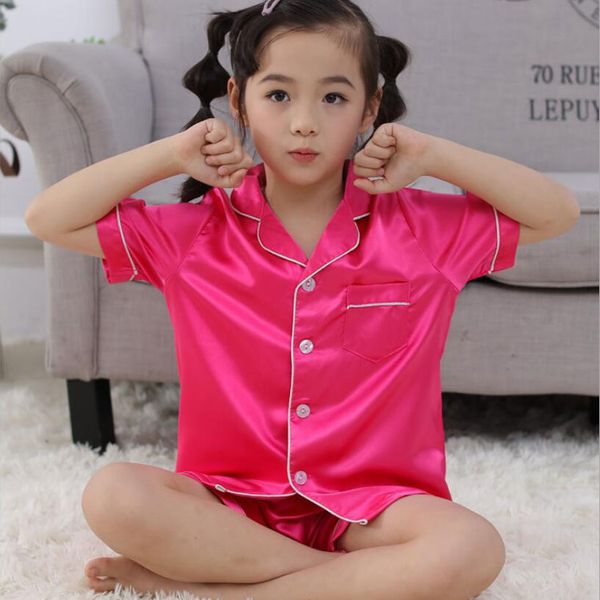 kids girls pajamas set for children summer silk short sleeve pajamas shorts kids home clothing big girl sleepwear sets c1019, Blue;red
kids girls pajamas set for children summer silk short sleeve pajamas shorts kids home clothing big girl sleepwear sets c1019, Blue;red
