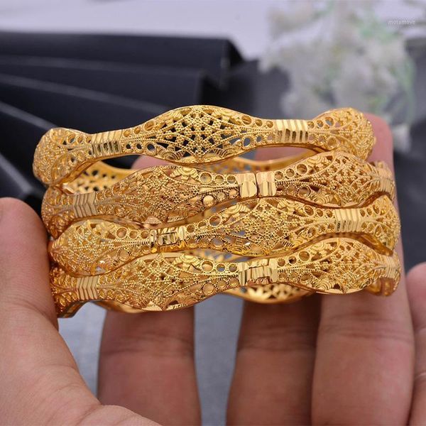 bangle bangles 4pcs/lot gold color for women girl wedding bending luxury bracelet female ethnic charms jewelry1, Black
bangle bangles 4pcs/lot gold color for women girl wedding bending luxury bracelet female ethnic charms jewelry1, Black