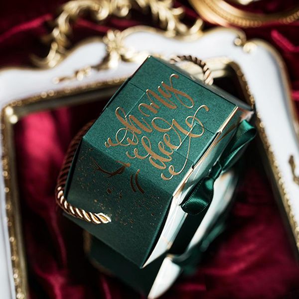 gift wrap 10pcs wedding candy box ins court retro style green creative carrying case romantic korean
gift wrap 10pcs wedding candy box ins court retro style green creative carrying case romantic korean