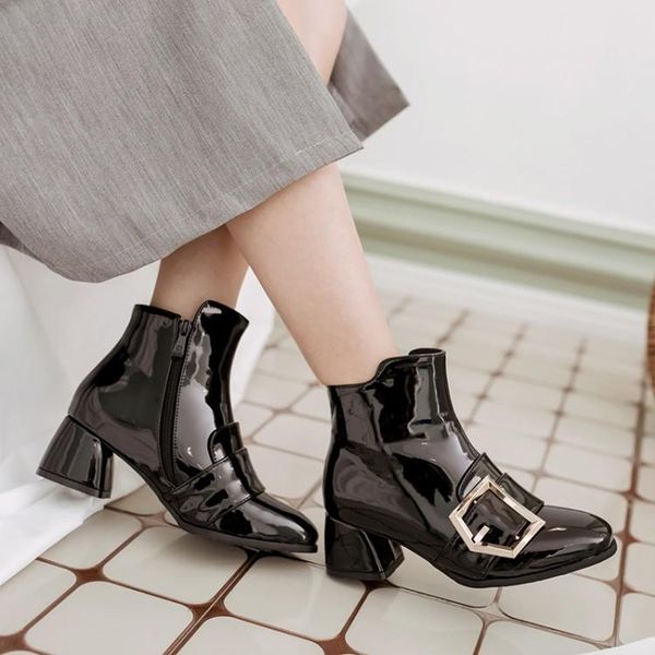 ladies middle heel boots women party shoes patent leather fashion brand 2020 women boots super high heels wholesale, Black 
ladies middle heel boots women party shoes patent leather fashion brand 2020 women boots super high heels wholesale, Black