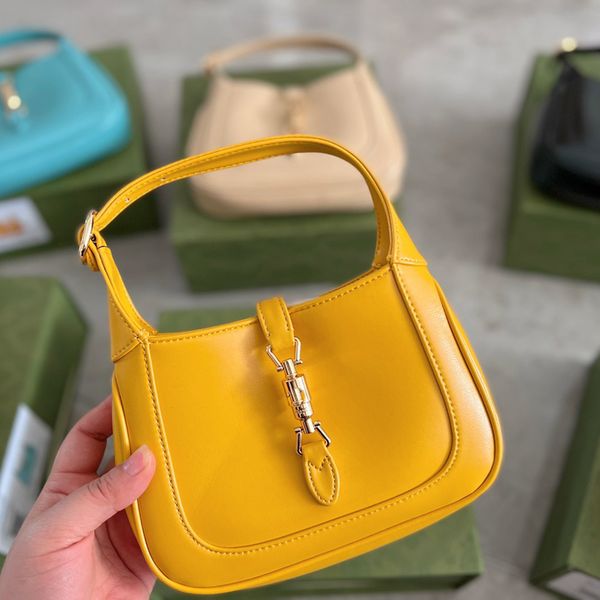 fashion bags classic bag brand designer handbag high-quality wallet soft pockets simple lady totes brand purse
fashion bags classic bag brand designer handbag high-quality wallet soft pockets simple lady totes brand purse
