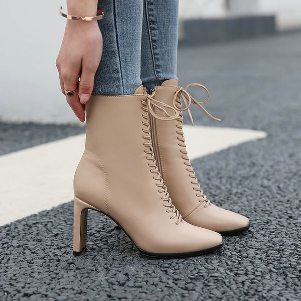 deat 2020 new spring autumn fashion casual solid color square high thick heel single shoes women short cool boots sf230, Black
deat 2020 new spring autumn fashion casual solid color square high thick heel single shoes women short cool boots sf230, Black