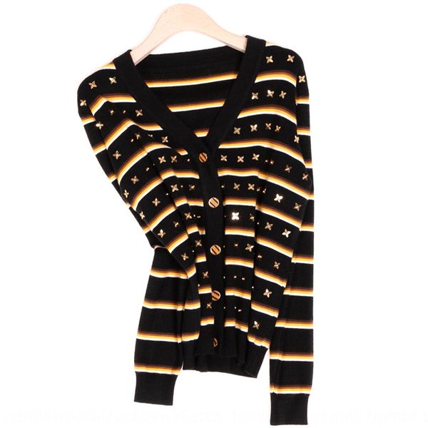 small fragrance stripe knitted cardigan women autumn and winter new celebrity v-neck sequin pin bead sequinssequins sequinscoat woma, White;black
small fragrance stripe knitted cardigan women autumn and winter new celebrity v-neck sequin pin bead sequinssequins sequinscoat woma, White;black