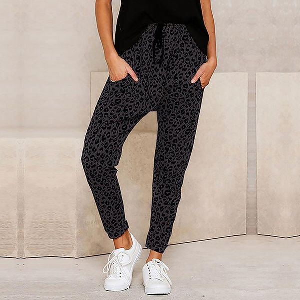 women sweatpant casual leopard print drawstring elastic waist workout fitness active joggers pants with pockets, Black;white
women sweatpant casual leopard print drawstring elastic waist workout fitness active joggers pants with pockets, Black;white