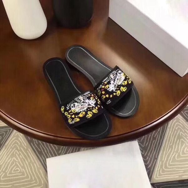 slipper women summer 2020 new style wear soft sole personalized anti slip korean fashion seaside holiday lady sandal, Black
slipper women summer 2020 new style wear soft sole personalized anti slip korean fashion seaside holiday lady sandal, Black