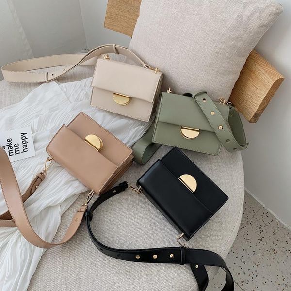 простых моды закрылки женского мешок малого квадрат пакет качество pu crossbody мешок женщины плечо сумка сумка
простых моды закрылки женского мешок малого квадрат пакет качество pu crossbody мешок женщины плечо сумка сумка
