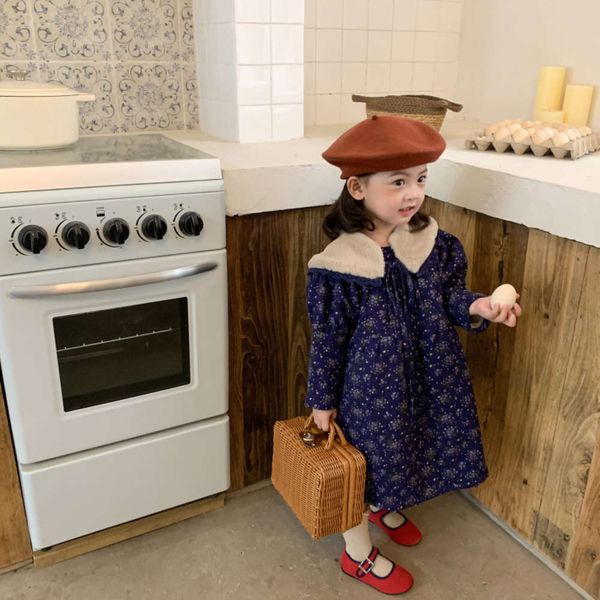 girl's floral korean clip cotton drs in autumn and winter, Red;yellow
girl's floral korean clip cotton drs in autumn and winter, Red;yellow