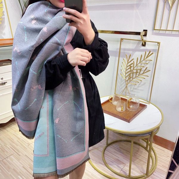 2020 woman's scarves shawls,scarf new design,cashmere keep warm in the winter,lady's pashmina scarf he26571s, Blue;gray
2020 woman's scarves shawls,scarf new design,cashmere keep warm in the winter,lady's pashmina scarf he26571s, Blue;gray