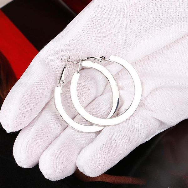 gold and silver color round hoop earring for women 40mm classic ear rings hoops womens gift fine jewelry wholesale 2020, Golden;silver
gold and silver color round hoop earring for women 40mm classic ear rings hoops womens gift fine jewelry wholesale 2020, Golden;silver