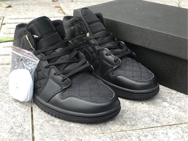 2020 new arrival jumpman 1 1s mid se pure white men womens basketball shoes mid se black warrior mens trainers sports sneakers
2020 new arrival jumpman 1 1s mid se pure white men womens basketball shoes mid se black warrior mens trainers sports sneakers