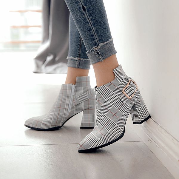 lucyever women autumn winter boots fashion side zipper buckle thick high heels ankle boots casual plaid pointed toe botas mujer 1026, Black
lucyever women autumn winter boots fashion side zipper buckle thick high heels ankle boots casual plaid pointed toe botas mujer 1026, Black