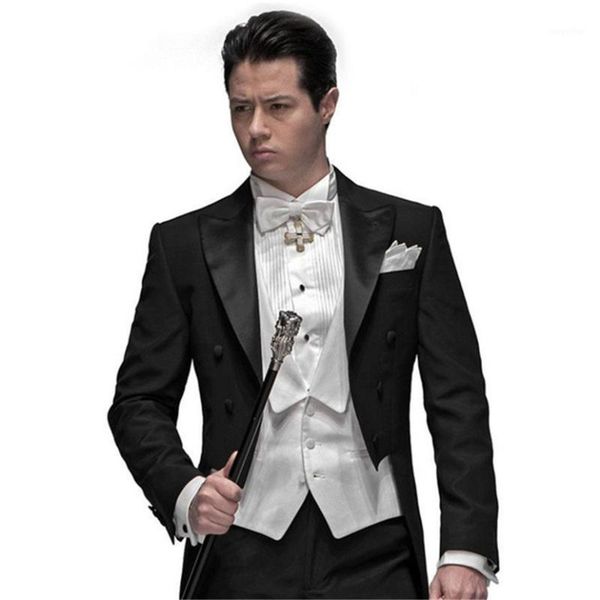 new new smoking fashion men's tailcoat dress process for peaked collar suits men wedding suit ( jacket+pants+vest+bow ties)1, White;black
new new smoking fashion men's tailcoat dress process for peaked collar suits men wedding suit ( jacket+pants+vest+bow ties)1, White;black