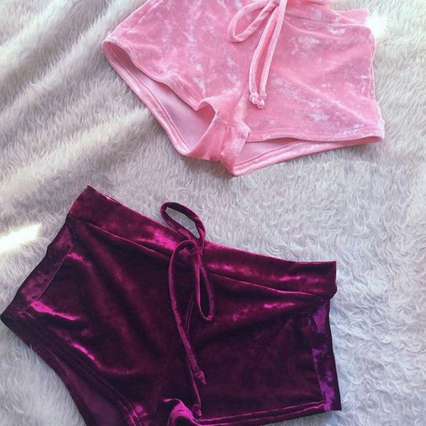 2019 women pink velvet shorts fashion bodycon workout flannel short pants feminino pantalones mujer fitness soft sportwear, White;black
2019 women pink velvet shorts fashion bodycon workout flannel short pants feminino pantalones mujer fitness soft sportwear, White;black