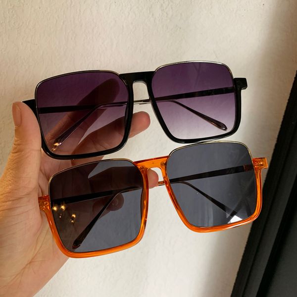 korean version of personality net red big frame box glasses female fashion fashion, street pgraphy sunglasses, round face, small, White;black
korean version of personality net red big frame box glasses female fashion fashion, street pgraphy sunglasses, round face, small, White;black