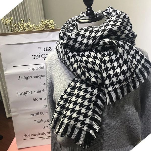 2020 luxury houndstooth scarf woman winter female bandage plaid men's women's winter scarves cashmere holiday gifts, Blue;gray
2020 luxury houndstooth scarf woman winter female bandage plaid men's women's winter scarves cashmere holiday gifts, Blue;gray