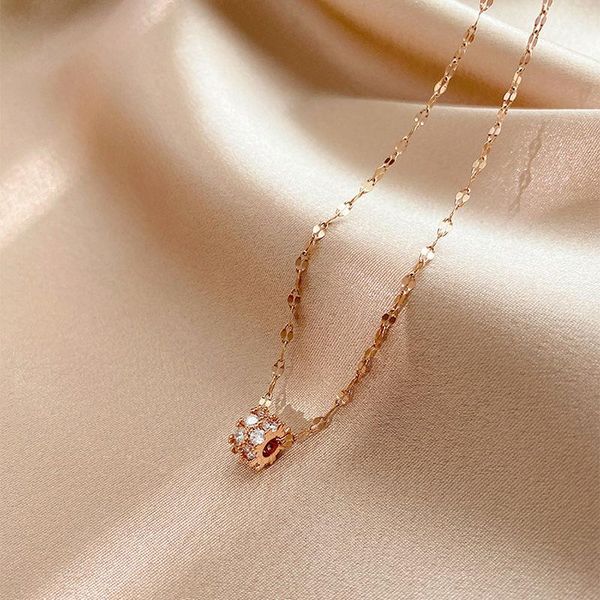 women necklace simple fashion style designer collarbone chain titanium steel 18k rose gold imitation gold silver color
women necklace simple fashion style designer collarbone chain titanium steel 18k rose gold imitation gold silver color