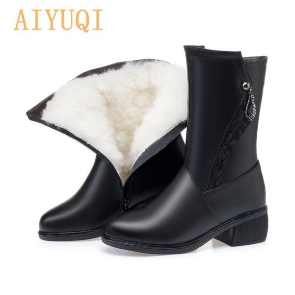 women winter boots shiny 2020 new genuine leather fashion women snow boots wool warm large size 41 42 43 mid-top, Black
women winter boots shiny 2020 new genuine leather fashion women snow boots wool warm large size 41 42 43 mid-top, Black